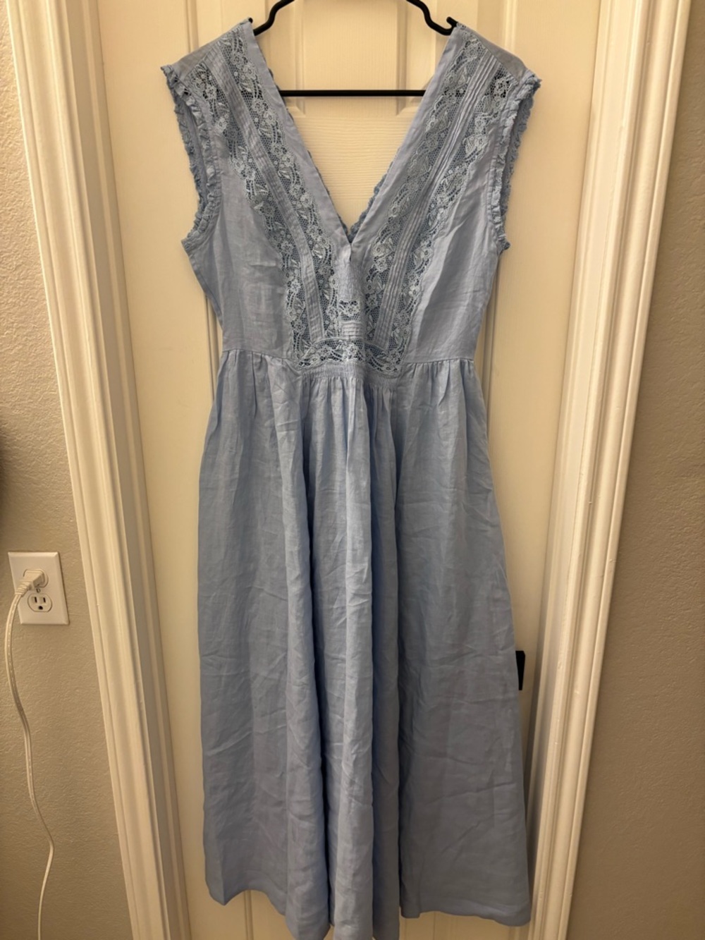 Doen Victoria Dress in Ice Blue - Picture 4 of 9